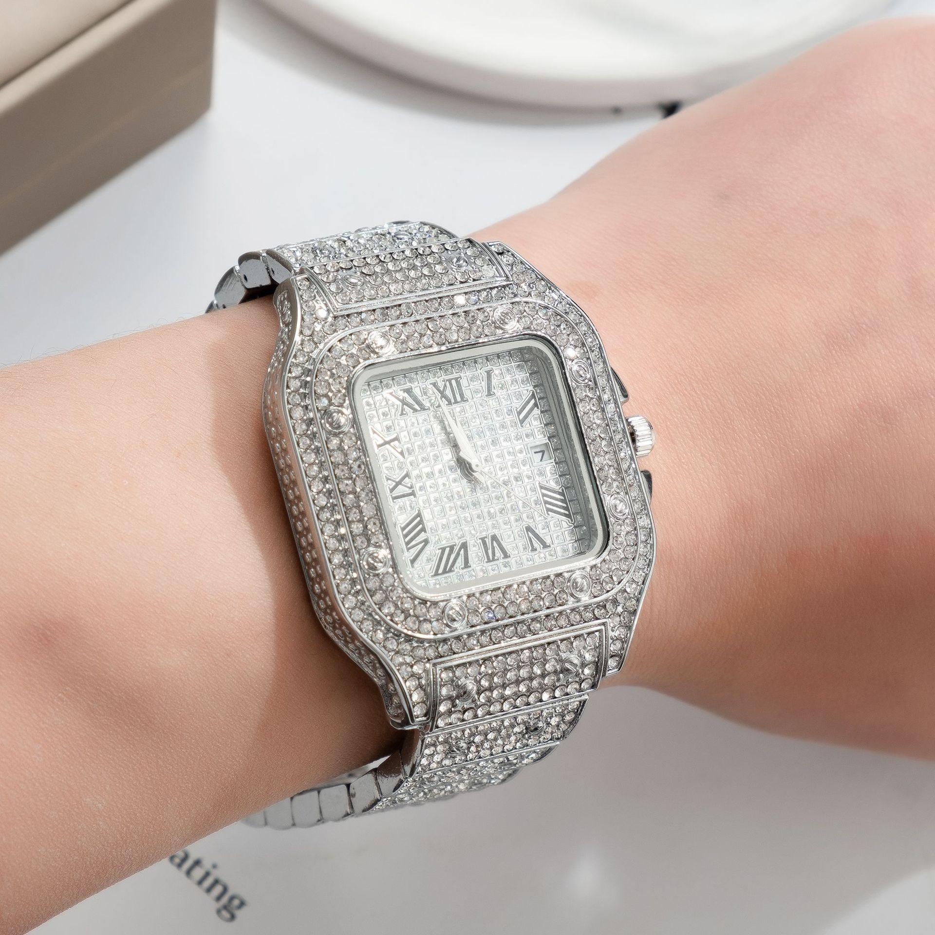 UTHAI L77 Watch For Men Fashio - Cartier Watch Tank review and price